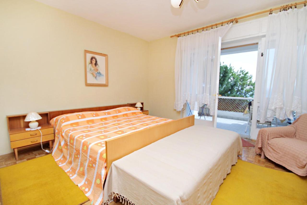 Apartments By The Sea Novi Vinodolski - 5558 エクステリア 写真