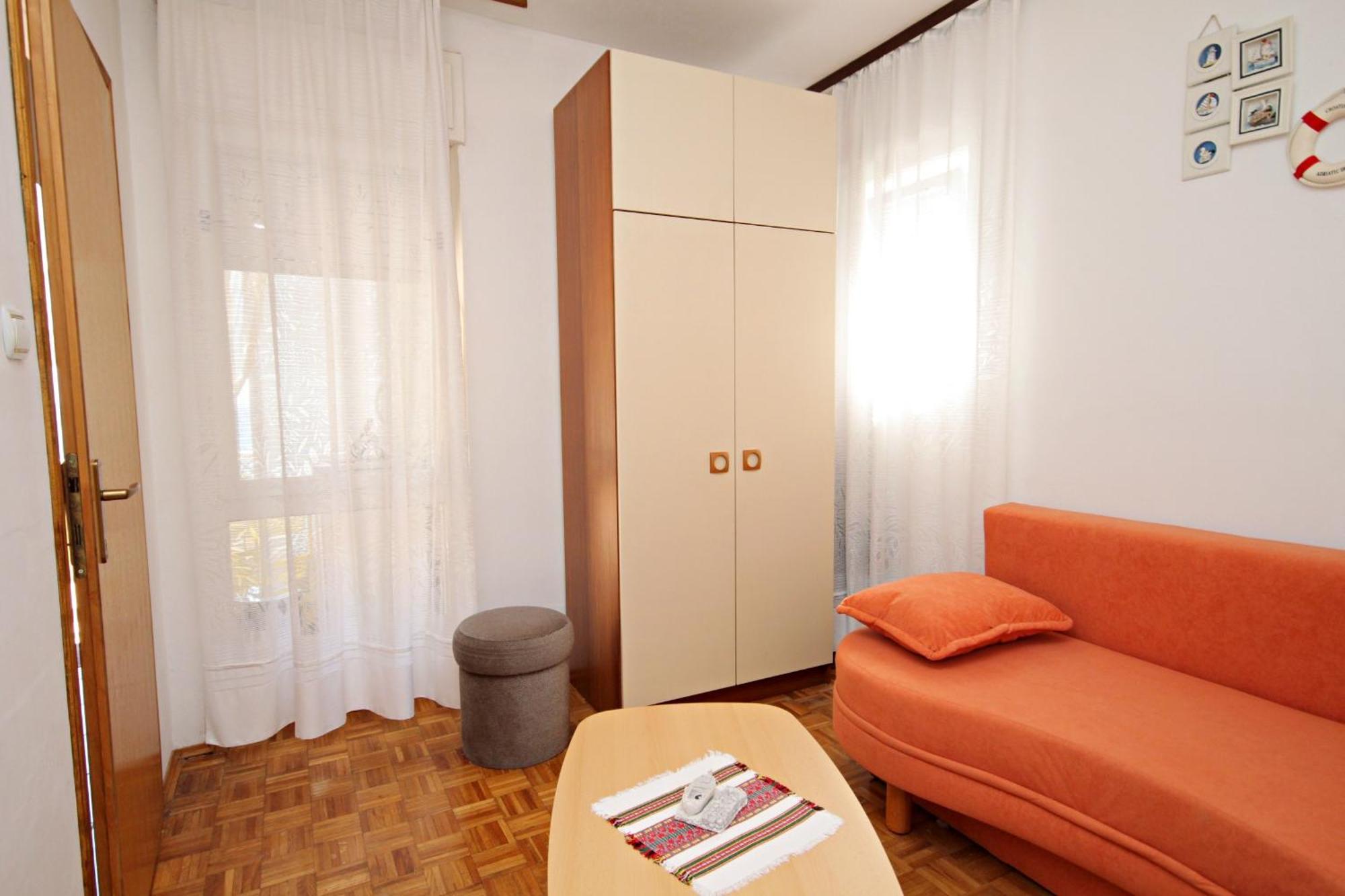 Apartments By The Sea Novi Vinodolski - 5558 部屋 写真